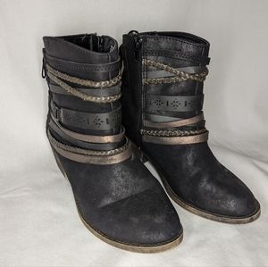 Jellypop Faux Leather Strappy Black Booties Size 8.5